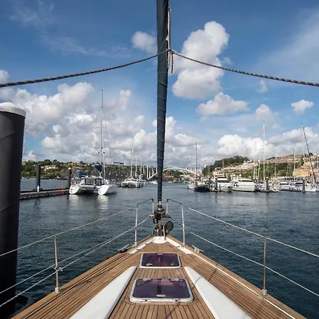 Πλωτό κατάλυμα Bnk Sailing Βίλα Νόβα ντε Γκάια