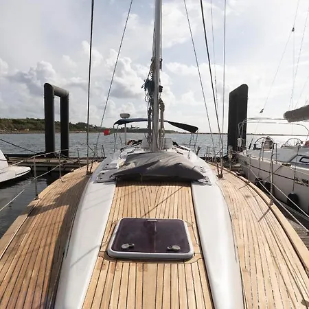 Bnk Sailing *